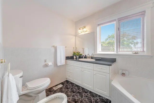 Additional image 28 of 4097 Hickory Dr