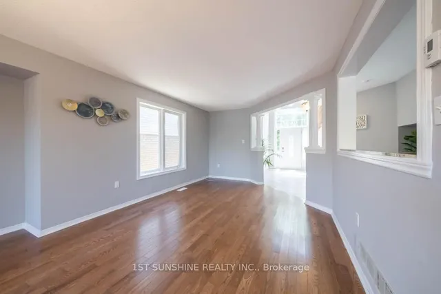 Additional image 9 of 4 Cabriolet Cres