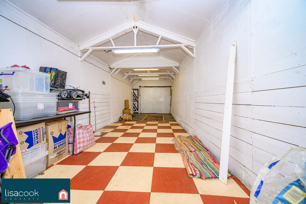 Additional image 18 of Watling Street, Park Street, AL2