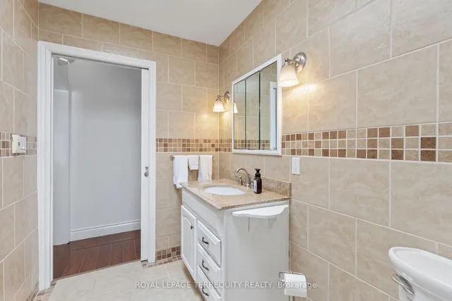 Additional image 27 of 353 KINGSLEIGH Crt