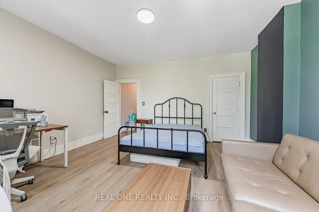 Additional image 9 of 97 Lippincott St