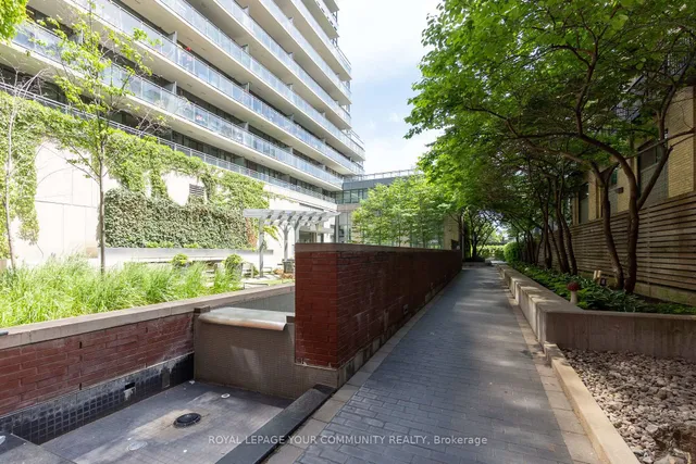 Additional image 5 of 775 King St Unit 612