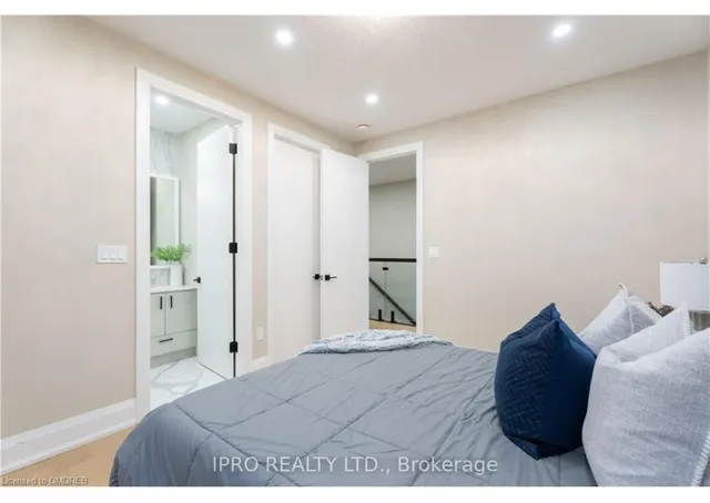 Additional image 24 of 6 Campview Rd