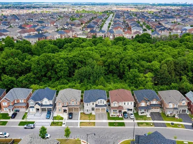 Additional image 2 of 48 Unwind Cres