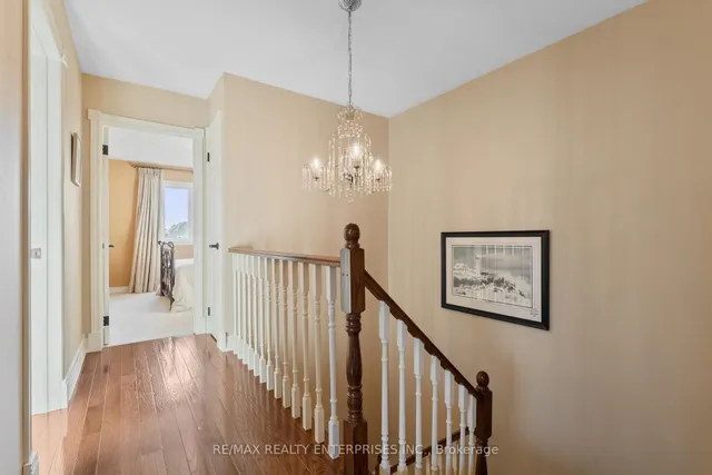 Additional image 19 of 724 Ashprior Ave