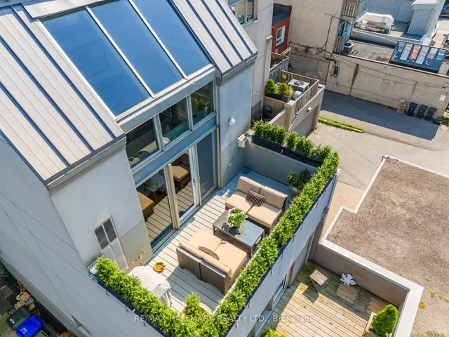Additional image 18 of 2012 Queen St Unit 306