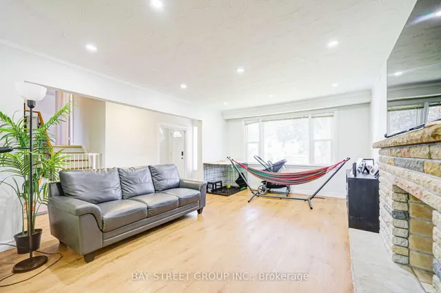 Additional image 4 of 125 Connaught Ave