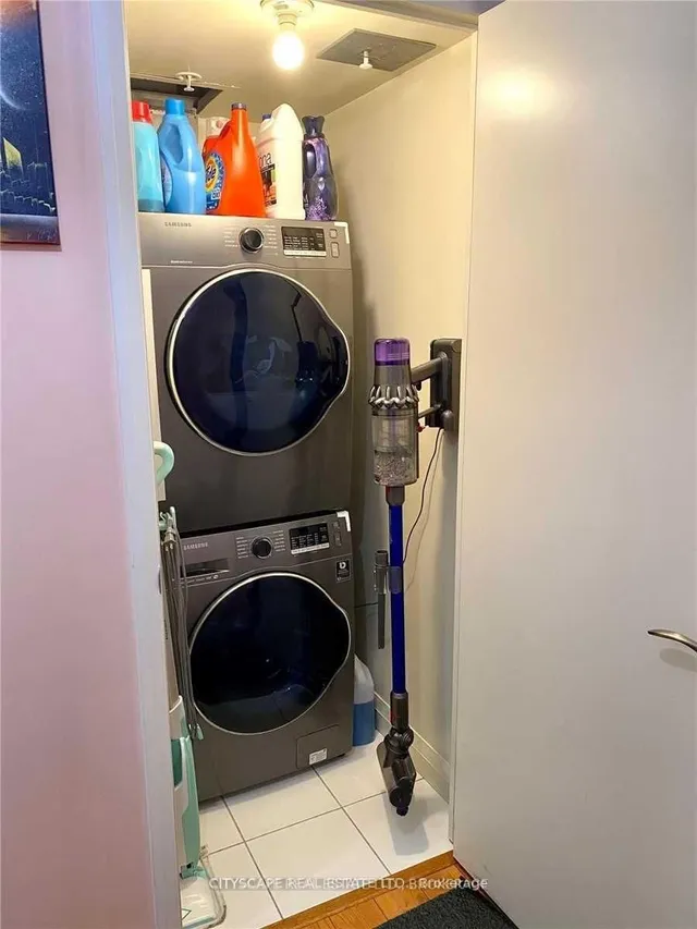 Additional image 3 of 1 Valhalla Inn Rd Unit 1009