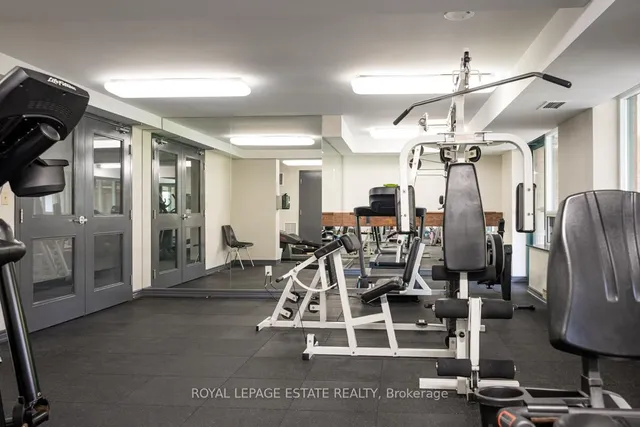 Additional image 17 of 1797 Queen St Unit 411