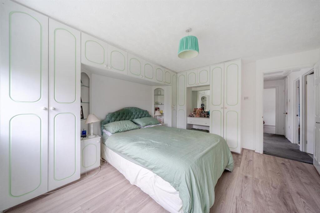 Additional image 9 of Woodlands, Brookmans Park, Hatfield