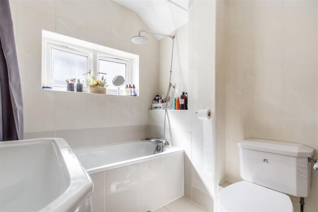 Additional image 9 of The Grove, Brookmans Park