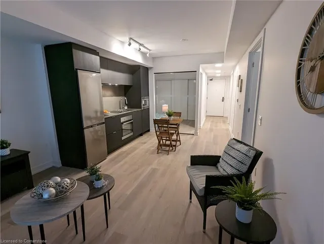 Additional image 10 of 1 Jarvis St Unit 518