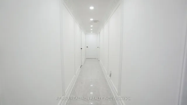 Additional image 5 of 100 Antibes Dr Unit 2801