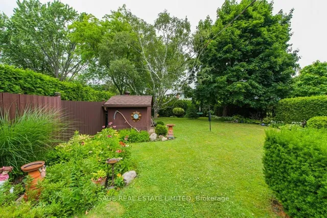 Additional image 40 of 529 Kenmarr Cres