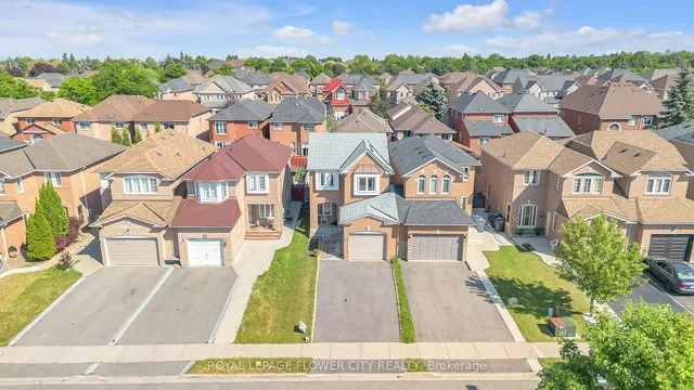 Additional image 38 of 33 Fiddleneck Cres