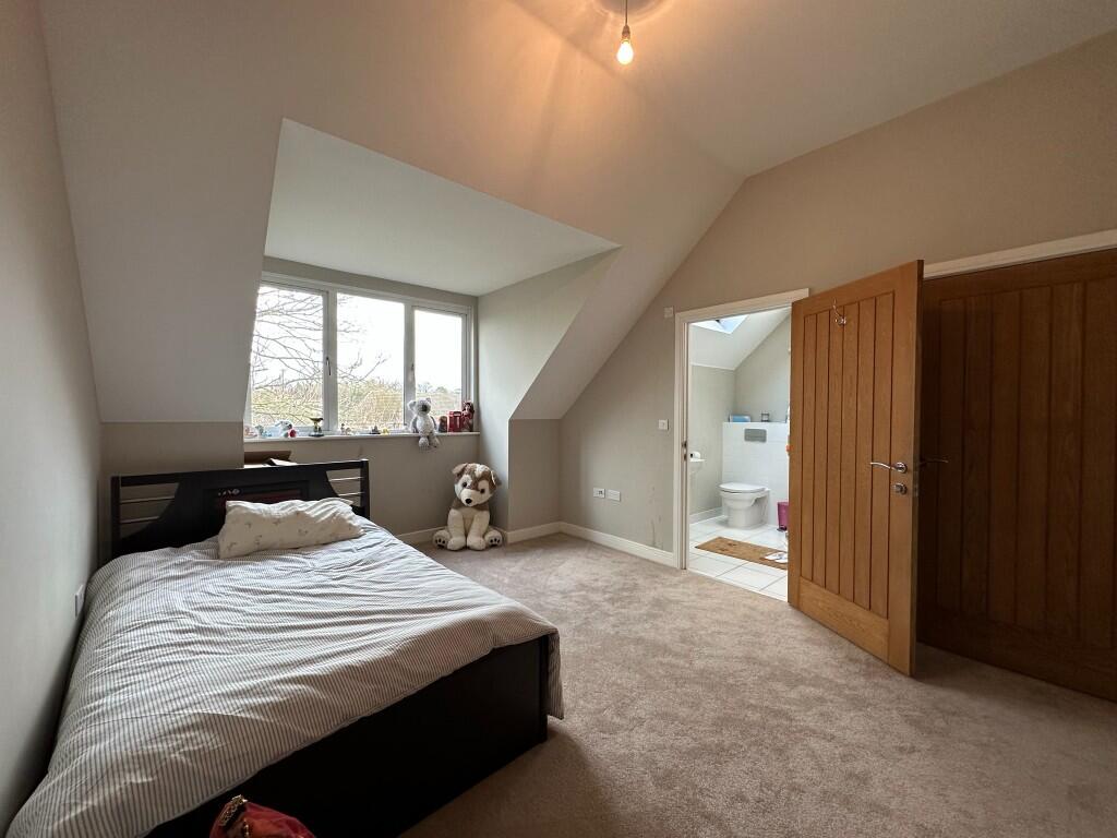 Additional image 7 of Green Close, AL9