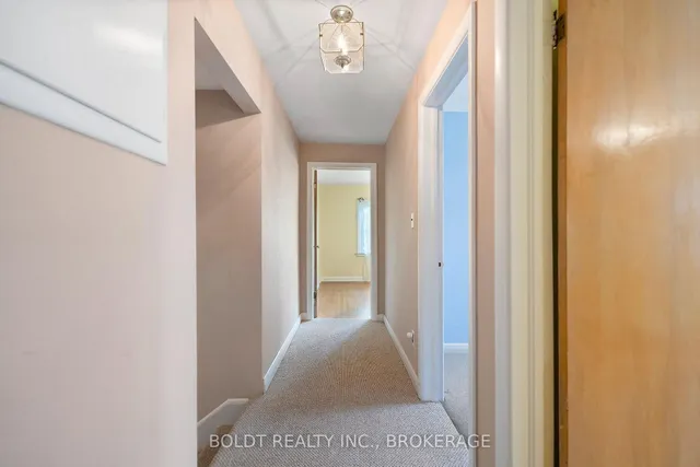 Additional image 25 of 21 Beland Crt