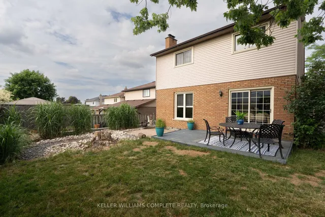 房产图片 29 - 12 Sutton Crt