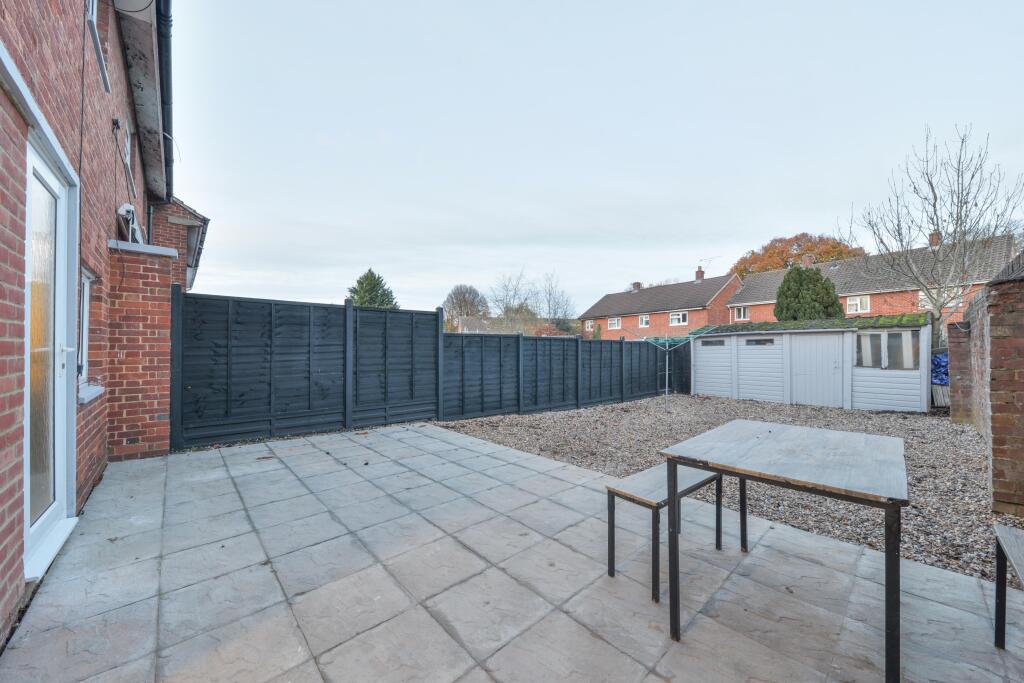 Additional image 5 of Pond Croft, Hatfield