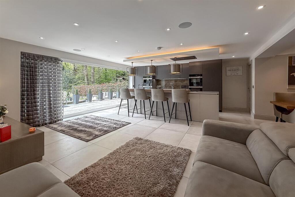 Additional image 11 of Bishops Road, Tewin, Welwyn