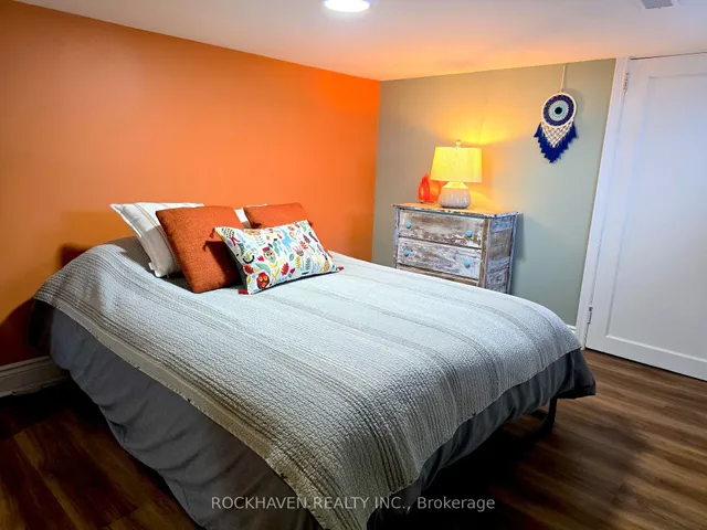 Additional image 14 of 100 Houghton Ave