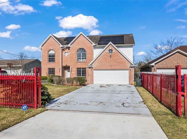 13105 Verdun Dr, Houston, TX 77049