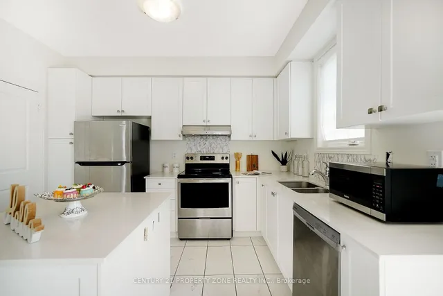 Additional image 15 of 444 Royal West Dr