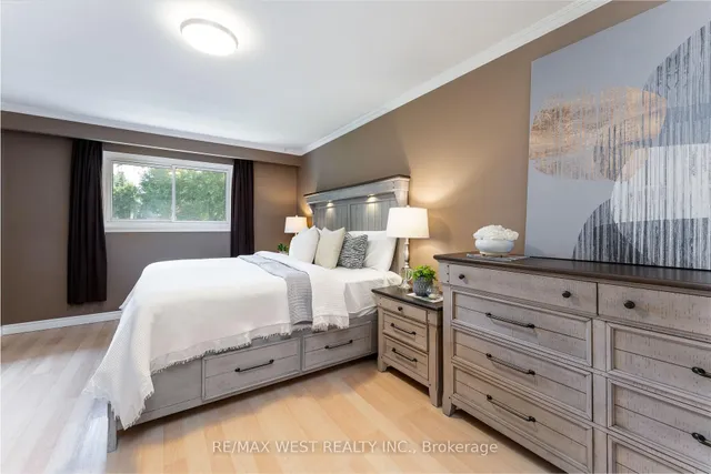 Additional image 17 of 31 Pixley Cres