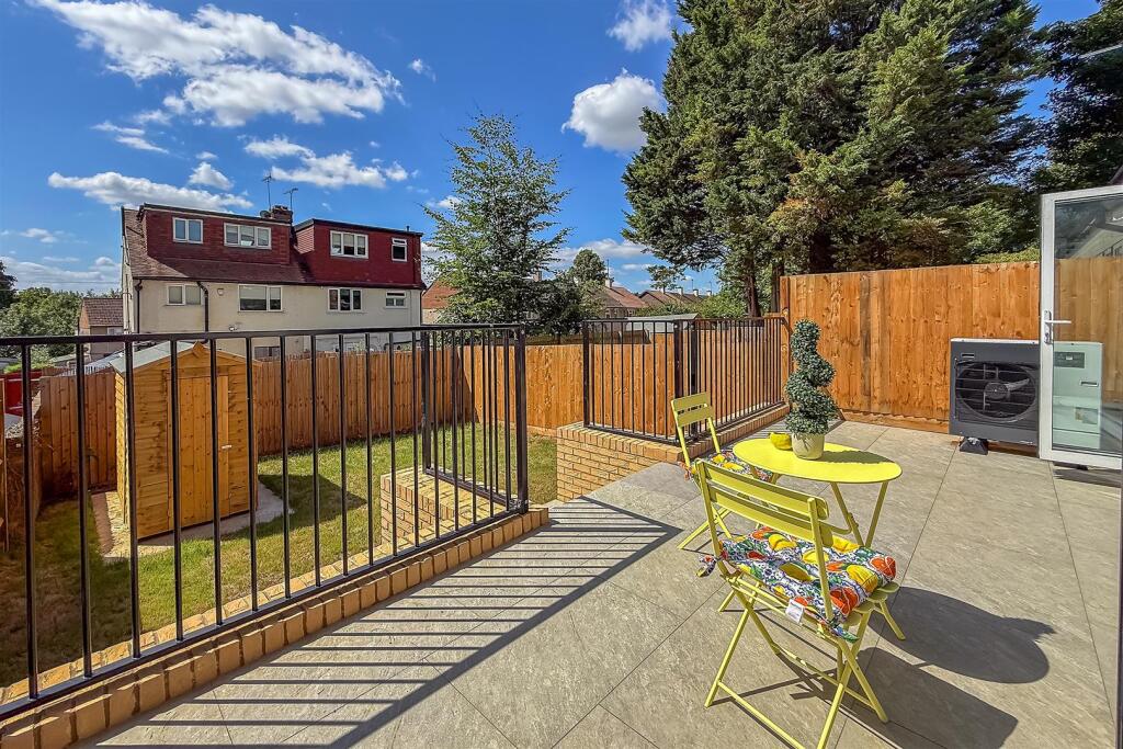 Additional image 20 of Birchmead Close, New Greens, St. Albans