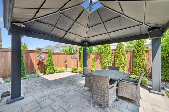 Additional image 32 of 79 Padua Cres