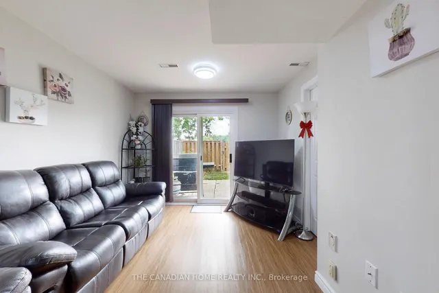 Additional image 30 of 30 Sandringham Crt Unit 144
