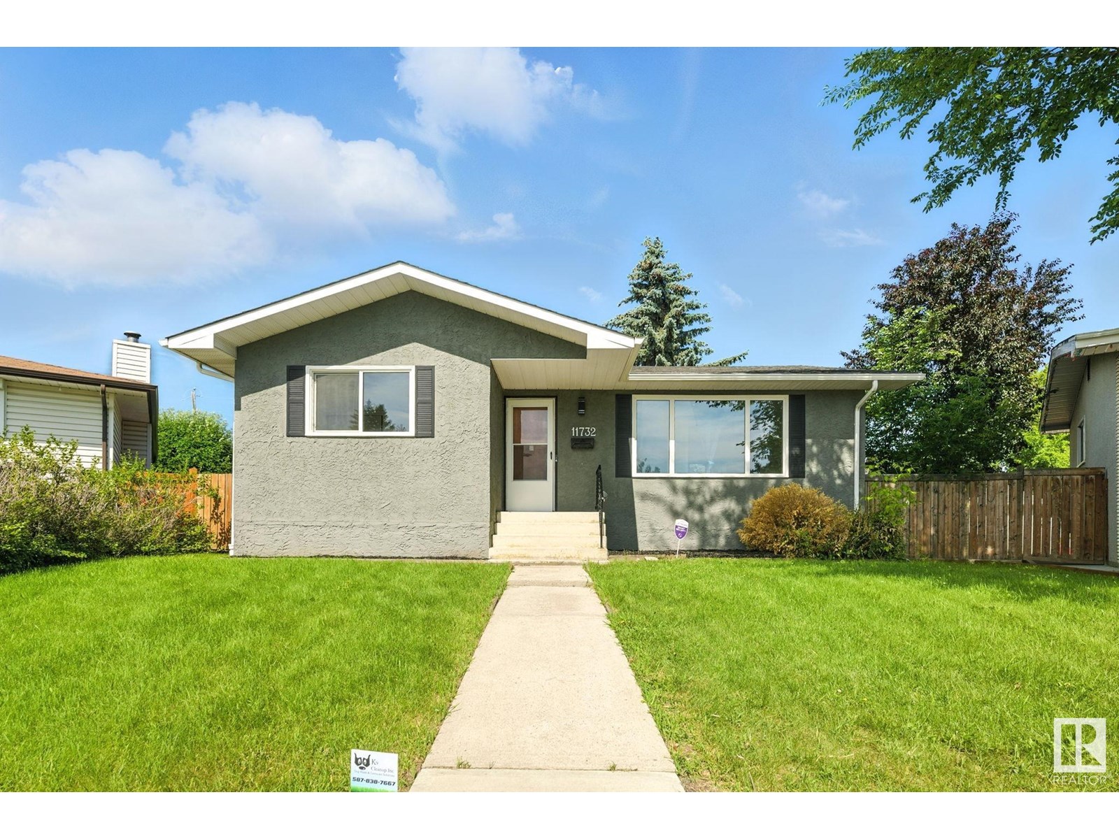 11732 42 AVE NW|Edmonton, Alberta T6J0W7
