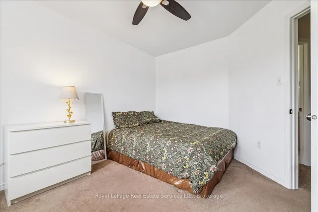 房产图片 31 - 64 Newport Cres