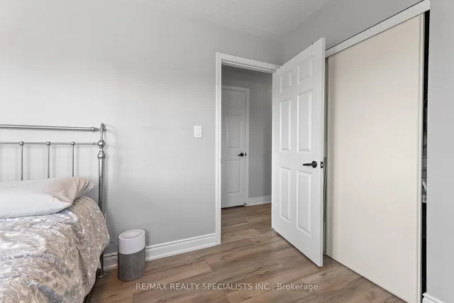 Additional image 40 of 60 Sunny Meadow Blvd