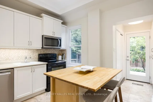 Additional image 11 of 517 Brunswick Ave