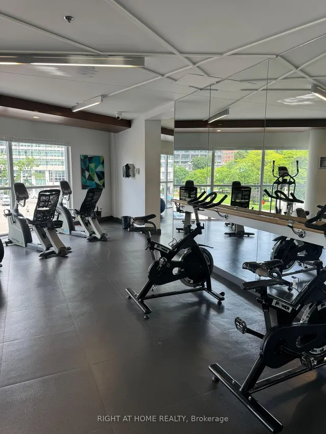 Additional image 16 of 352 Front St Unit 1812