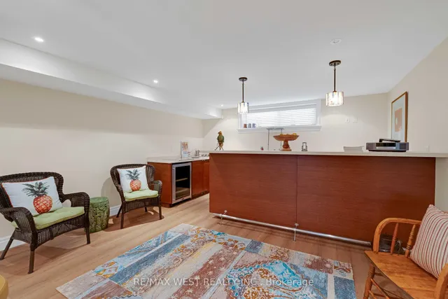 Additional image 33 of 119 Princess Anne Cres