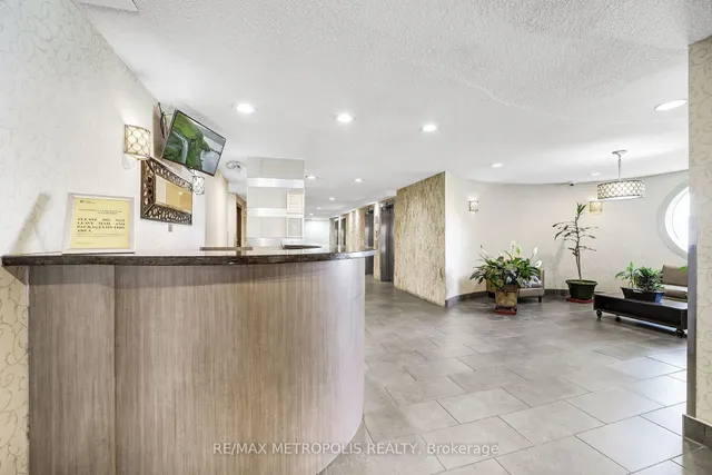 Additional image 3 of 5 Parkway Forest Dr Unit 303