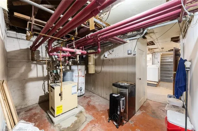 Additional image 43 of 91 Barnesdale Blvd