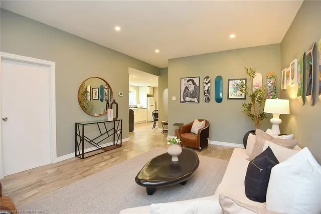 Additional image 3 of 58 Baldwin St