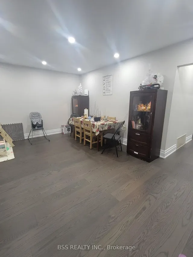 Additional image 5 of 55 Inniswood Dr