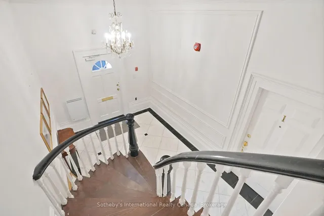 Additional image 4 of 35 Duke St Unit 2