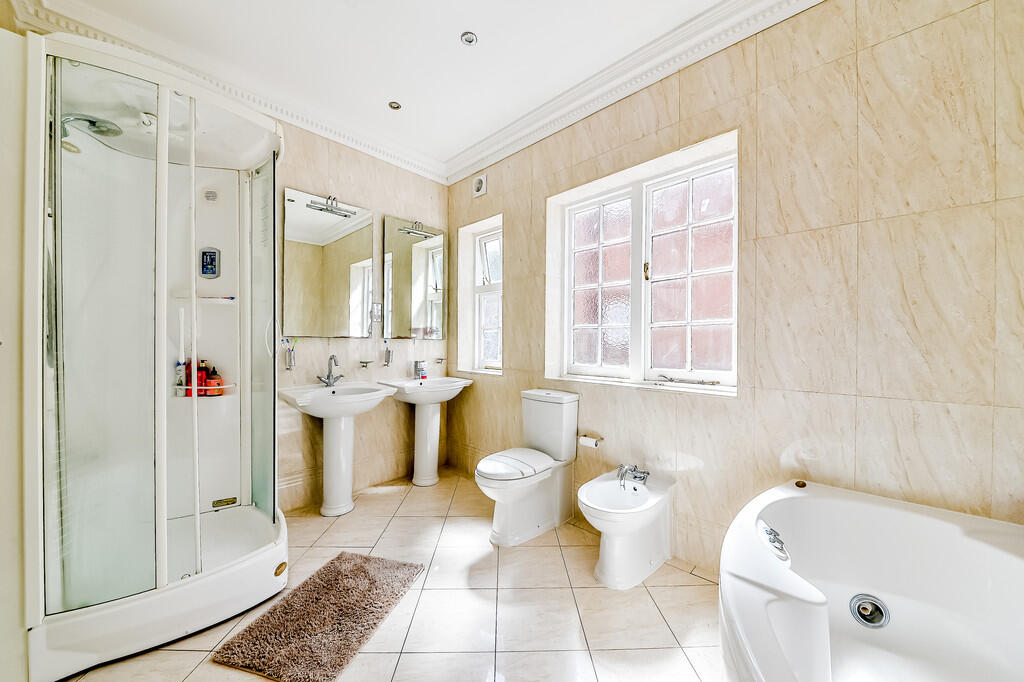 Additional image 18 of Amesbury Road, Moseley