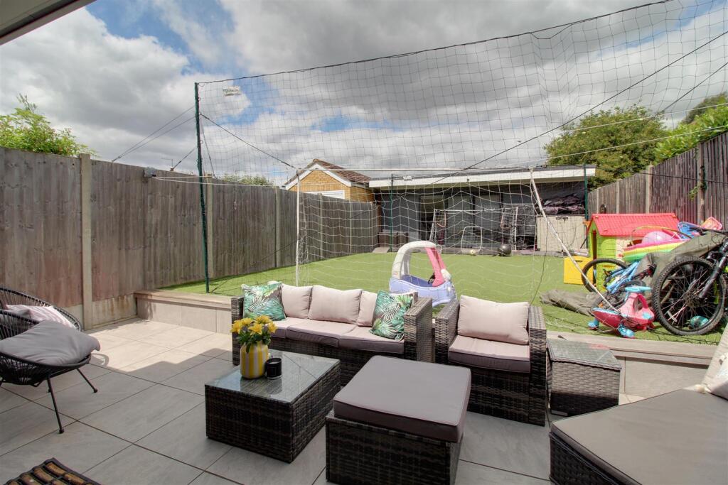 Additional image 27 of Huggins Lane, Welham Green