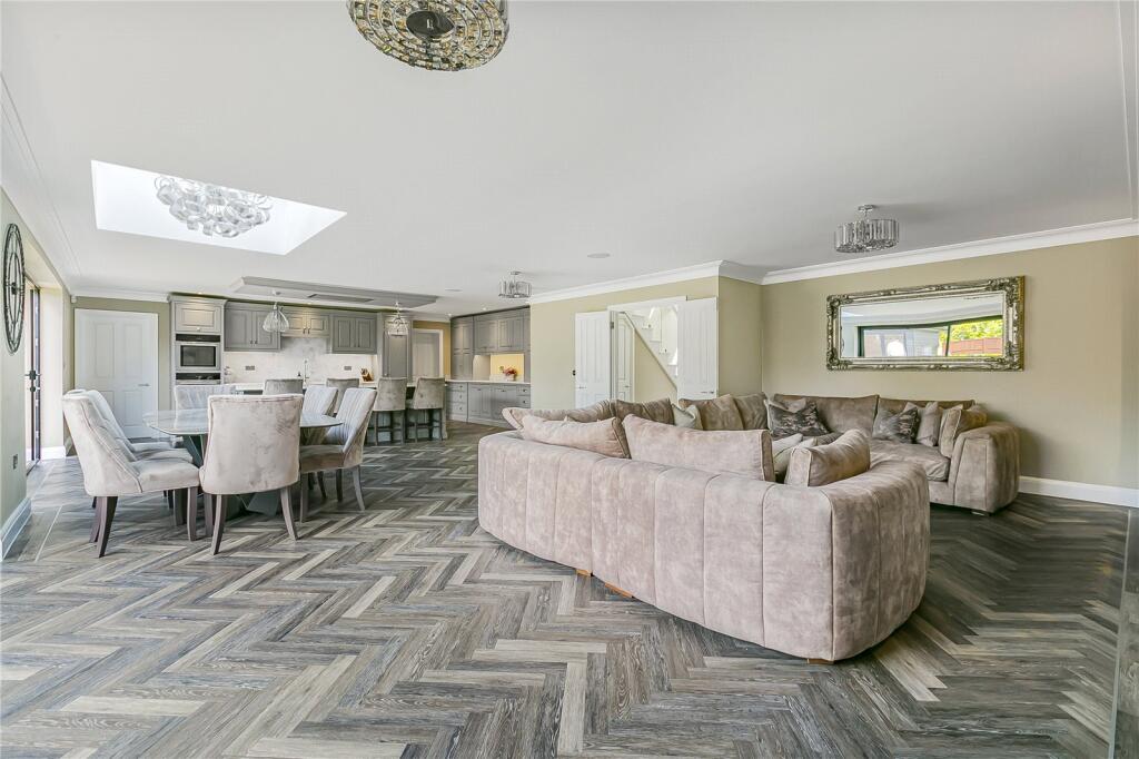 Additional image 5 of The Grove, Brookmans Park, Hertfordshire, AL9