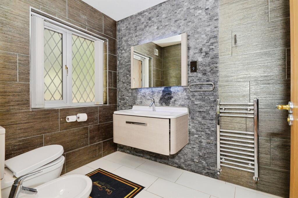 Additional image 11 of Hicks Road, Markyate, St. Albans