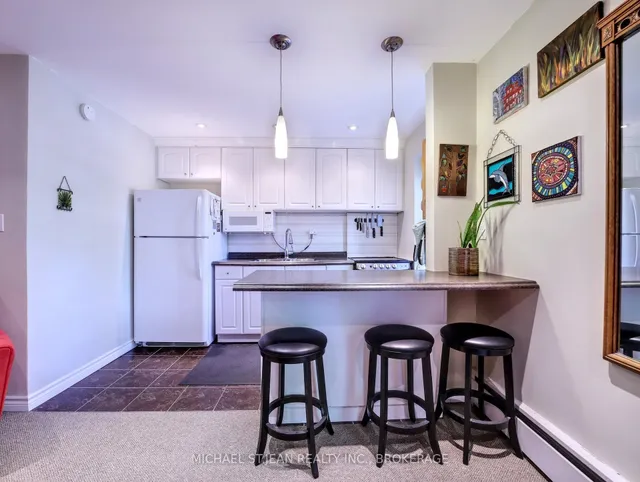 Additional image 12 of 40 Robinson St Unit 307