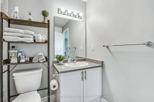 Additional image 21 of 125 Shoreview Pl Unit 514