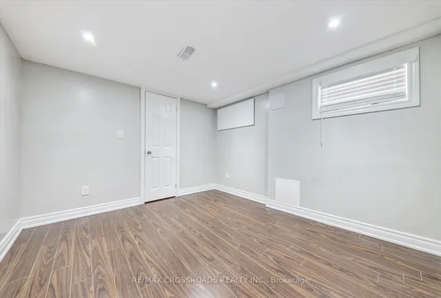 Additional image 34 of 31 Benlight Cres