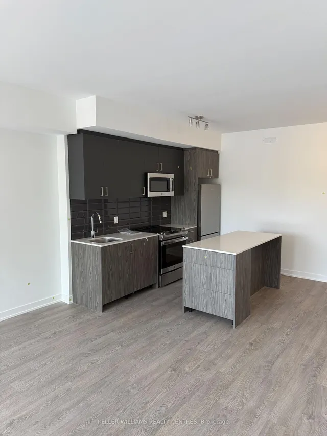 Additional image 3 of 35 Birchcliff Ave Unit 37